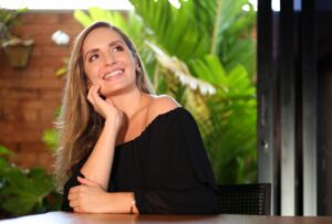 Cintia-Loureiro-Programa-So-Corte.jpg